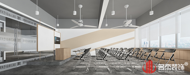 ������ѧУװ�����