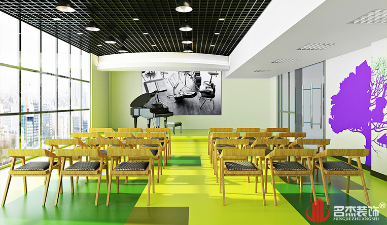 ��������ѵ����װ�����