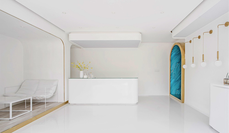 ��ɫ���ݻ���ǰ̨װ�����