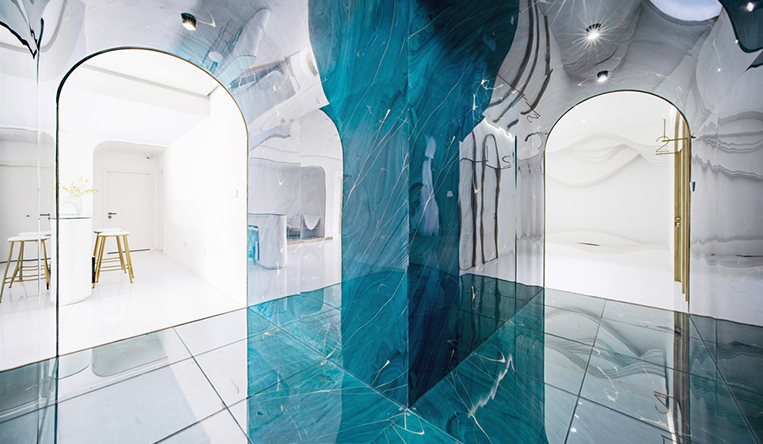 ��ɫ���ݻ�������װ�����