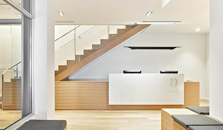 ����ҽ���չ˻�ʿ�������