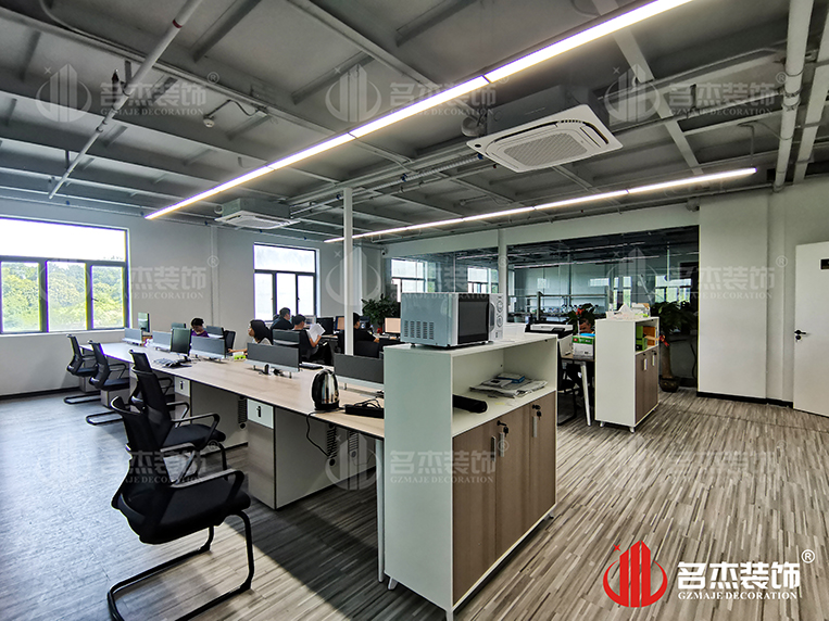 ����stake����װ����ƹ�˾ͼ��