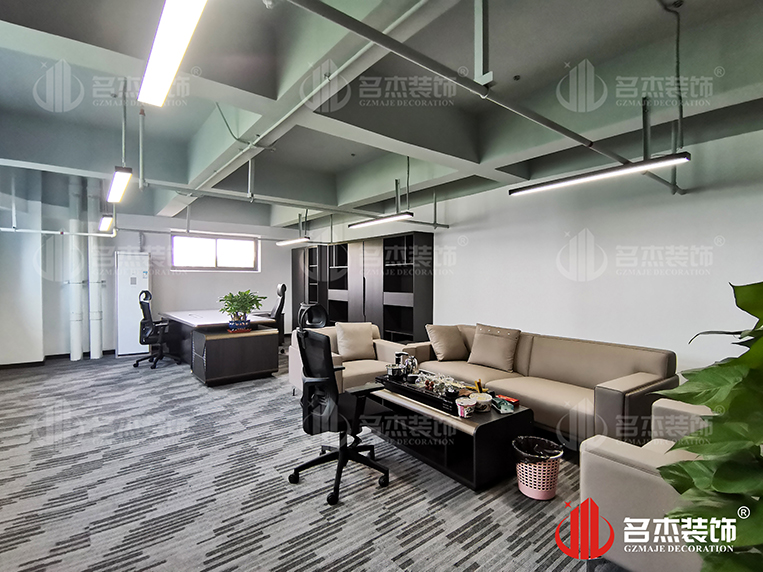 ����stake����װ����ƹ�˾ͼ��