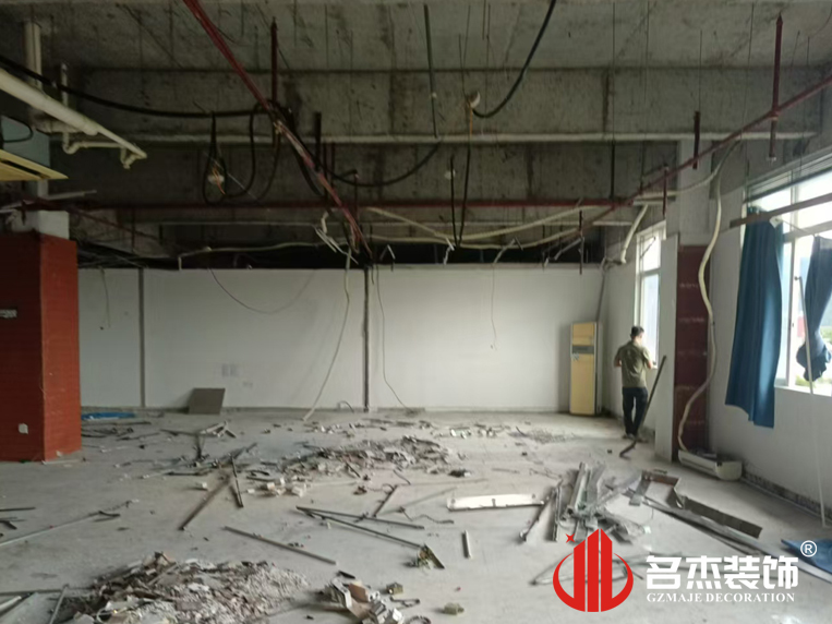 ����stake����װ����ƹ�˾ͼ��