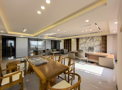 ����ռ䣬����������������δ�������Ǵ�����°칫��Բ������